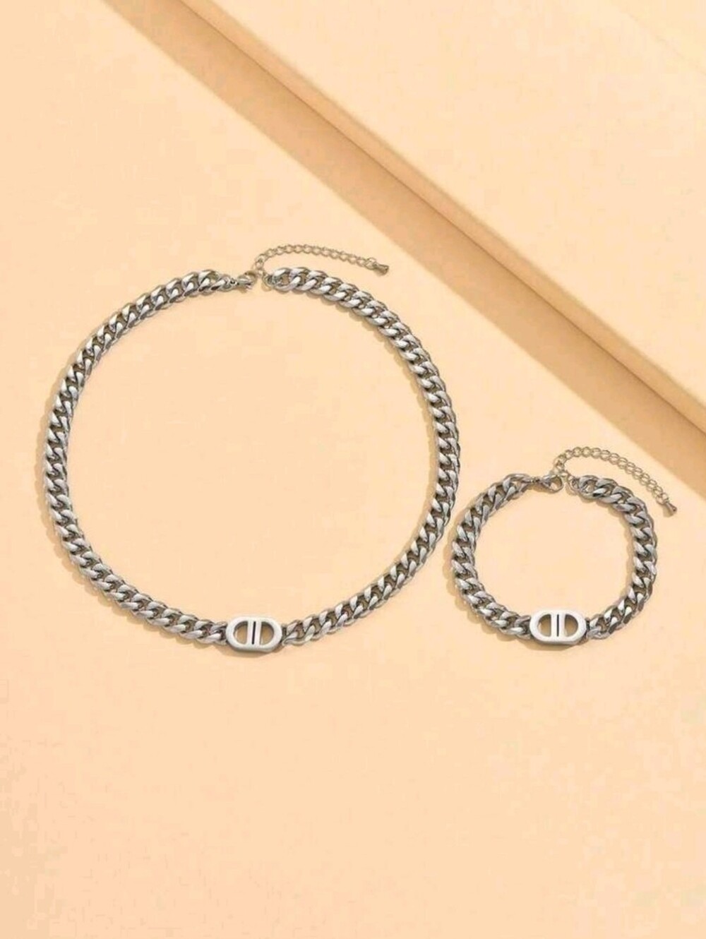 Dior Style Jewelry - Picture 3 of 7
